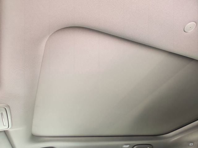 Used 2025 Honda Pilot Touring image 19