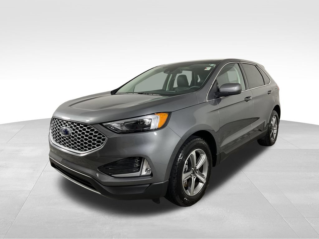 Used 2024 Ford Edge SEL w/ Convenience Package AWD/4WD image 4