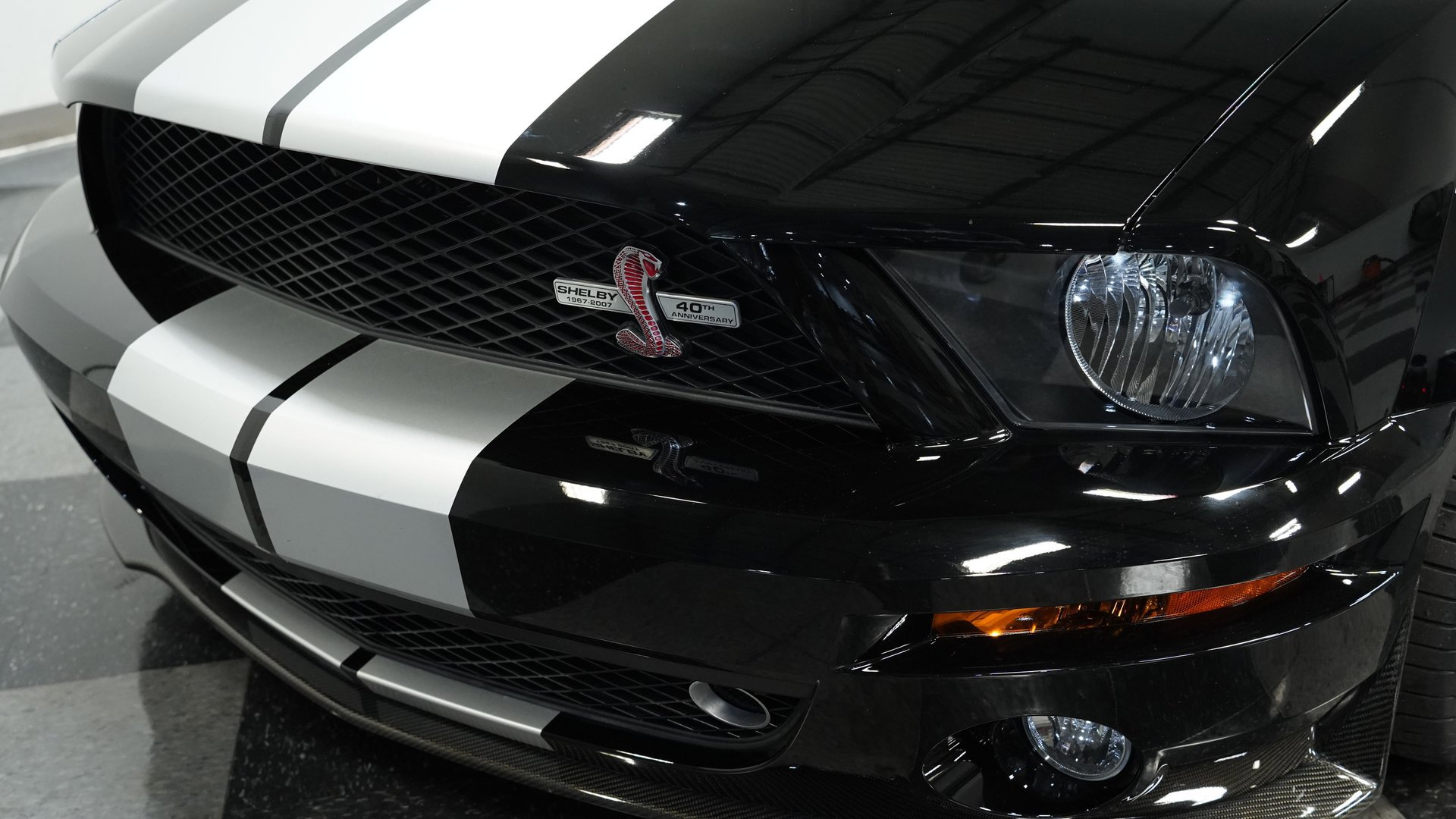 Used 2007 Ford Mustang Shelby GT500 RWD image 17