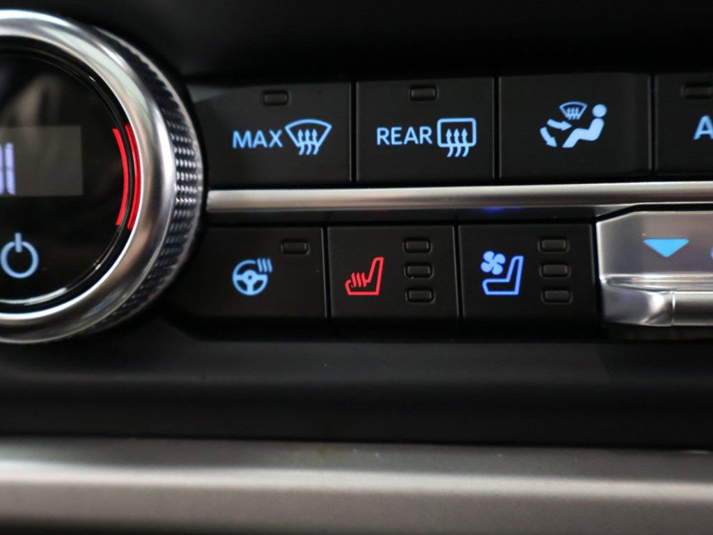 Used 2023 Ford Expedition Max Limited image 59