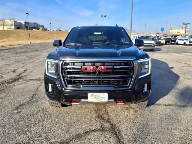 Used 2021 GMC Yukon AT4 w/ AT4 Premium Plus Package image 2