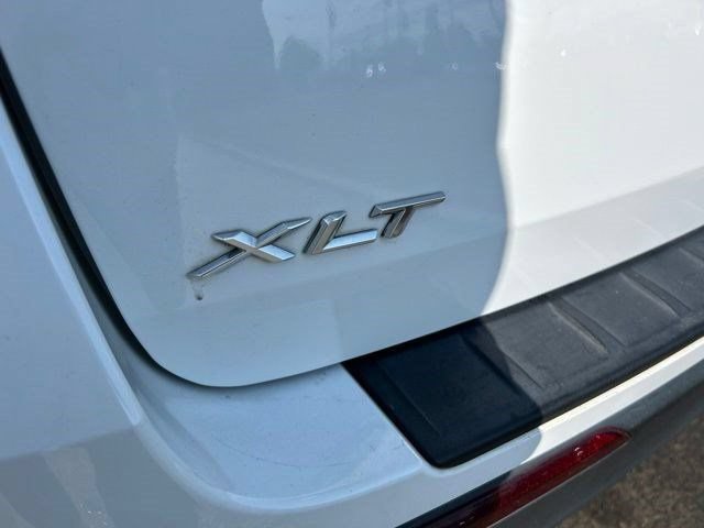 Used 2022 Ford Explorer XLT RWD image 55