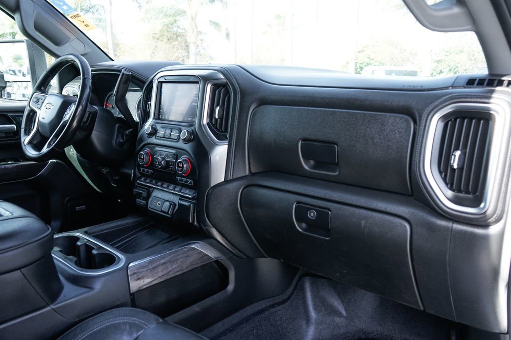 Used 2020 Chevrolet Silverado 3500 LTZ w/ LTZ Plus Package AWD/4WD image 44