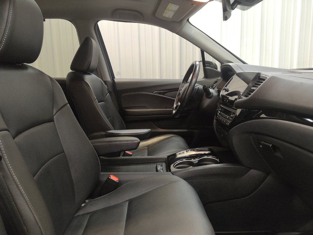 Used 2021 Honda Pilot Touring image 21