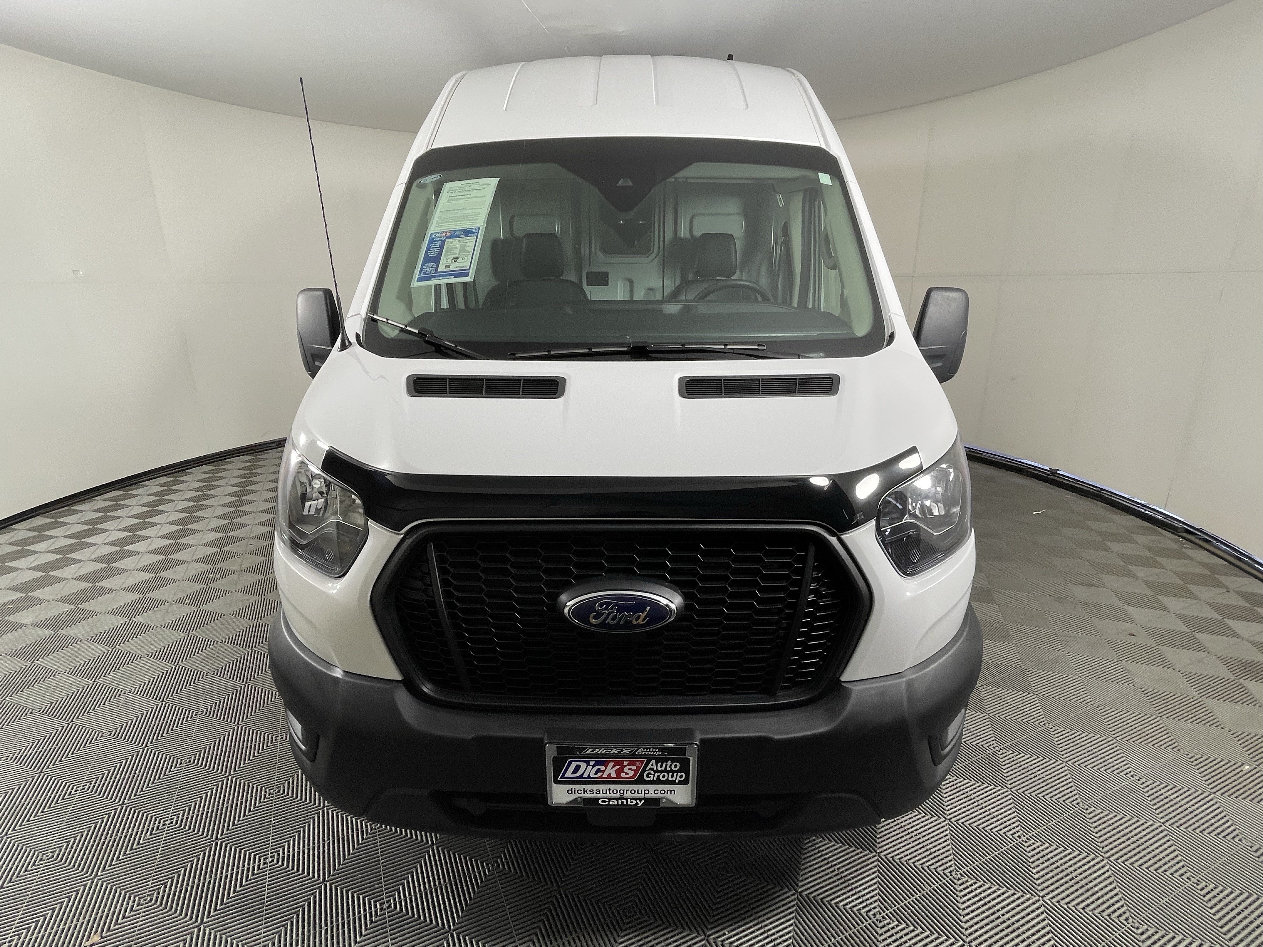 Used 2025 Ford Transit 250 148 High Roof AWD image 8
