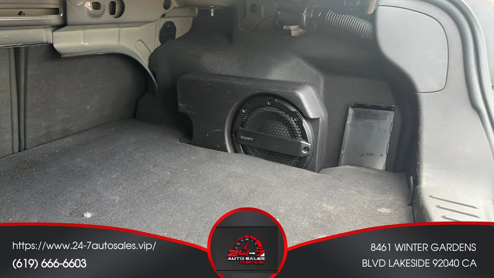 Used 2013 Ford Focus Titanium w/ Titanium Handling Pkg FWD image 20