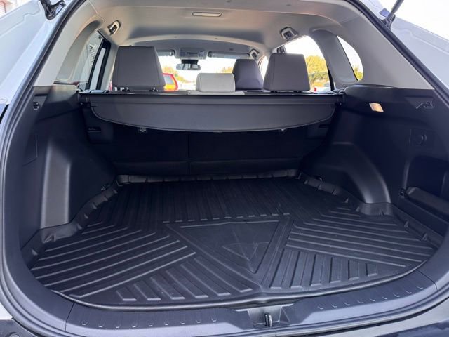 Used 2024 Toyota RAV4 XLE image 18