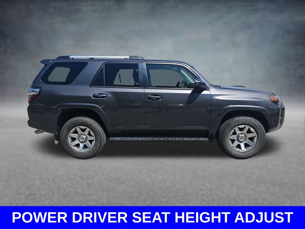 Used 2016 Toyota 4Runner Trail AWD/4WD image 5