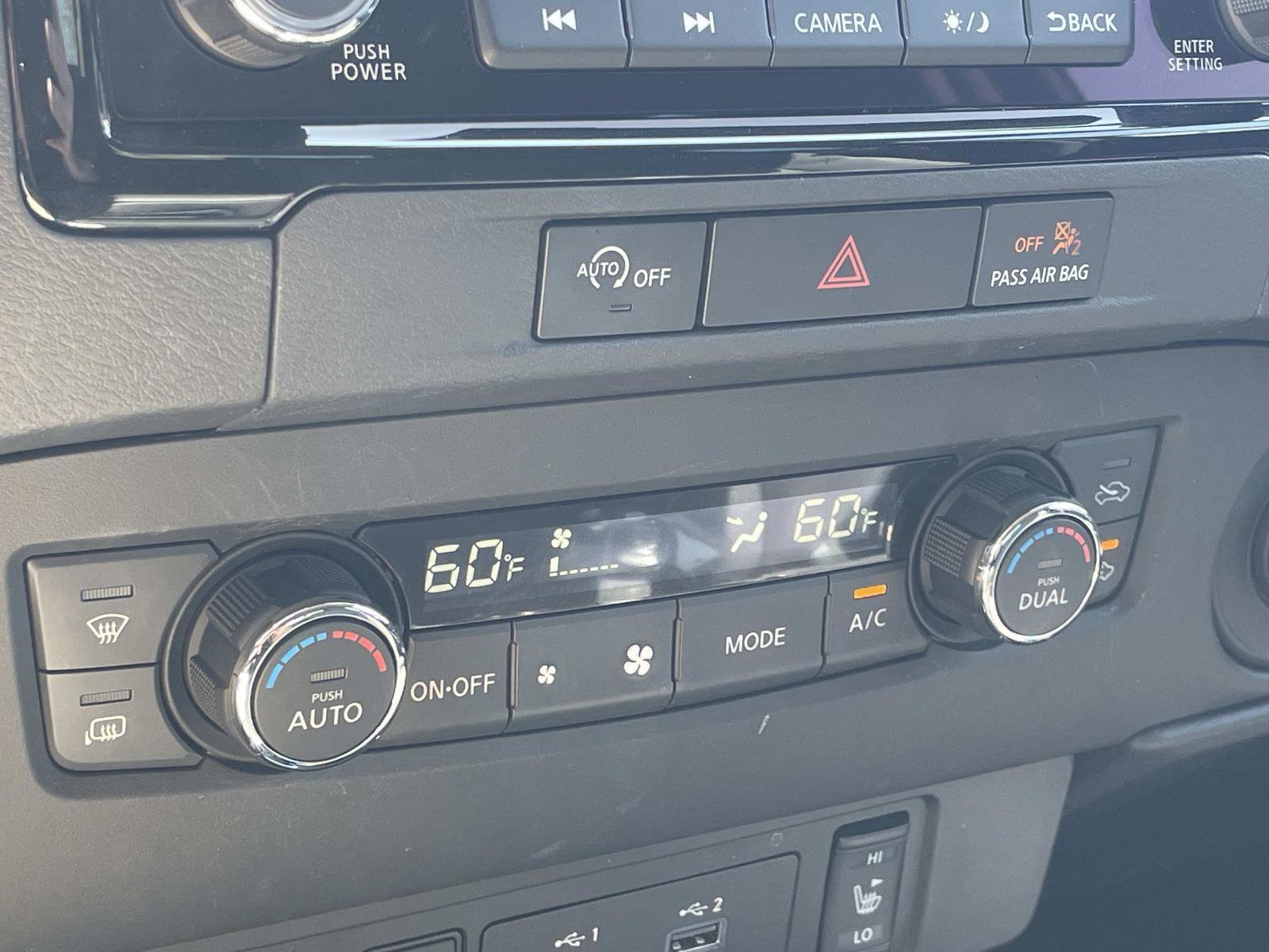 Used 2024 Nissan Frontier SV w/ SV Convenience Package image 16