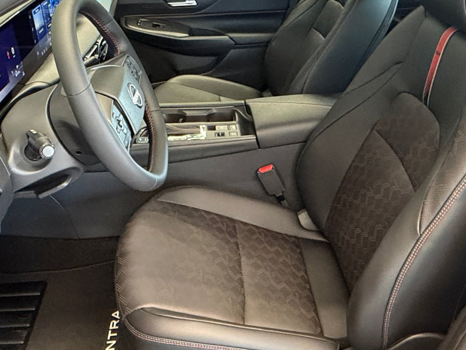 New 2027 Nissan Sentra SR w/ SR Premium Package FWD image 11