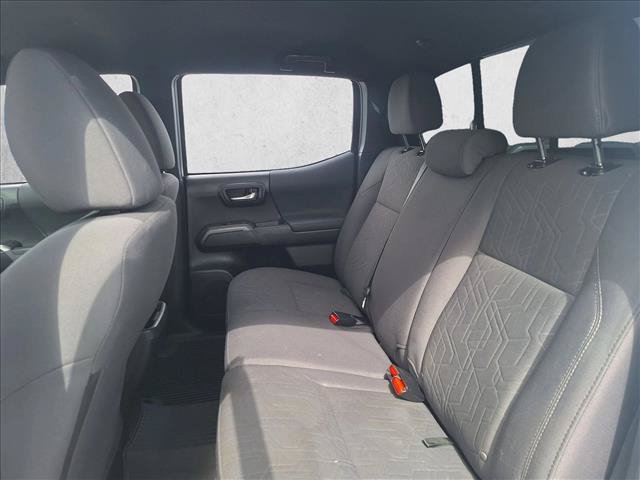 Certified 2019 Toyota Tacoma TRD Off-Road AWD/4WD image 14