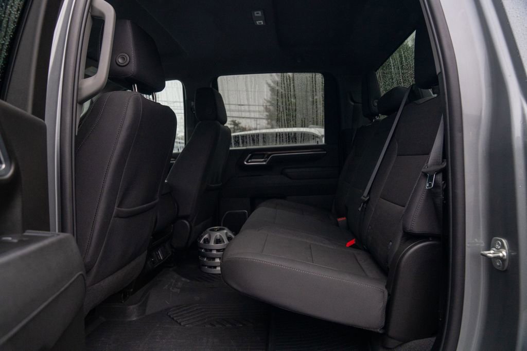 Used 2025 Chevrolet Silverado 2500 LT w/ Convenience Package image 18