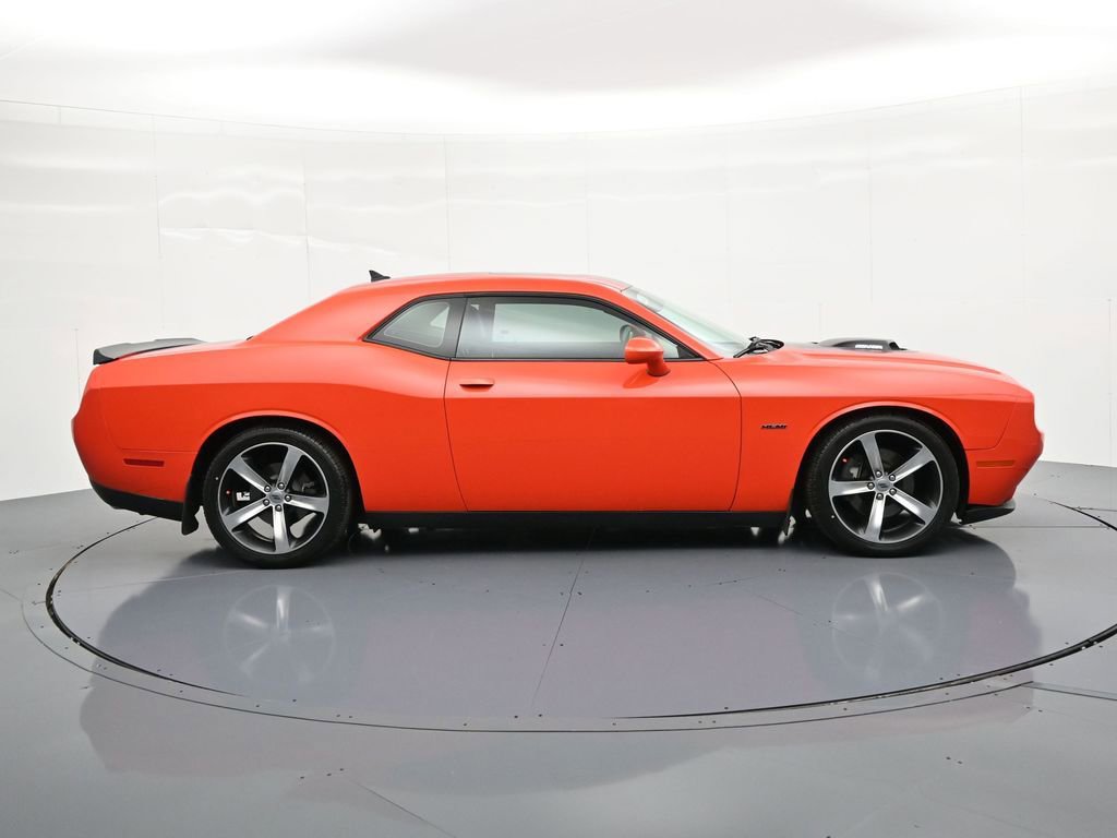 Used 2017 Dodge Challenger R/T Plus image 5
