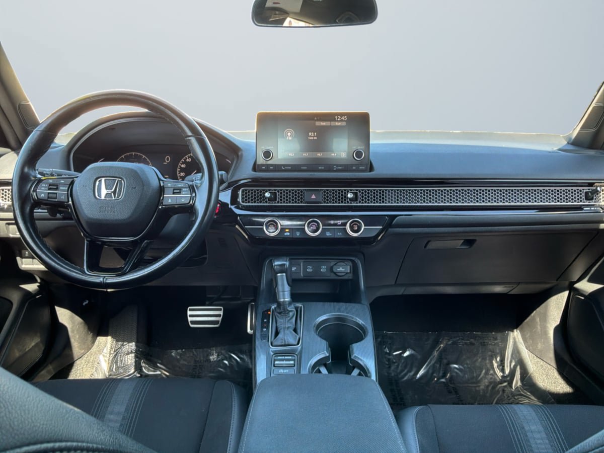 Used 2025 Honda Civic Sport image 10