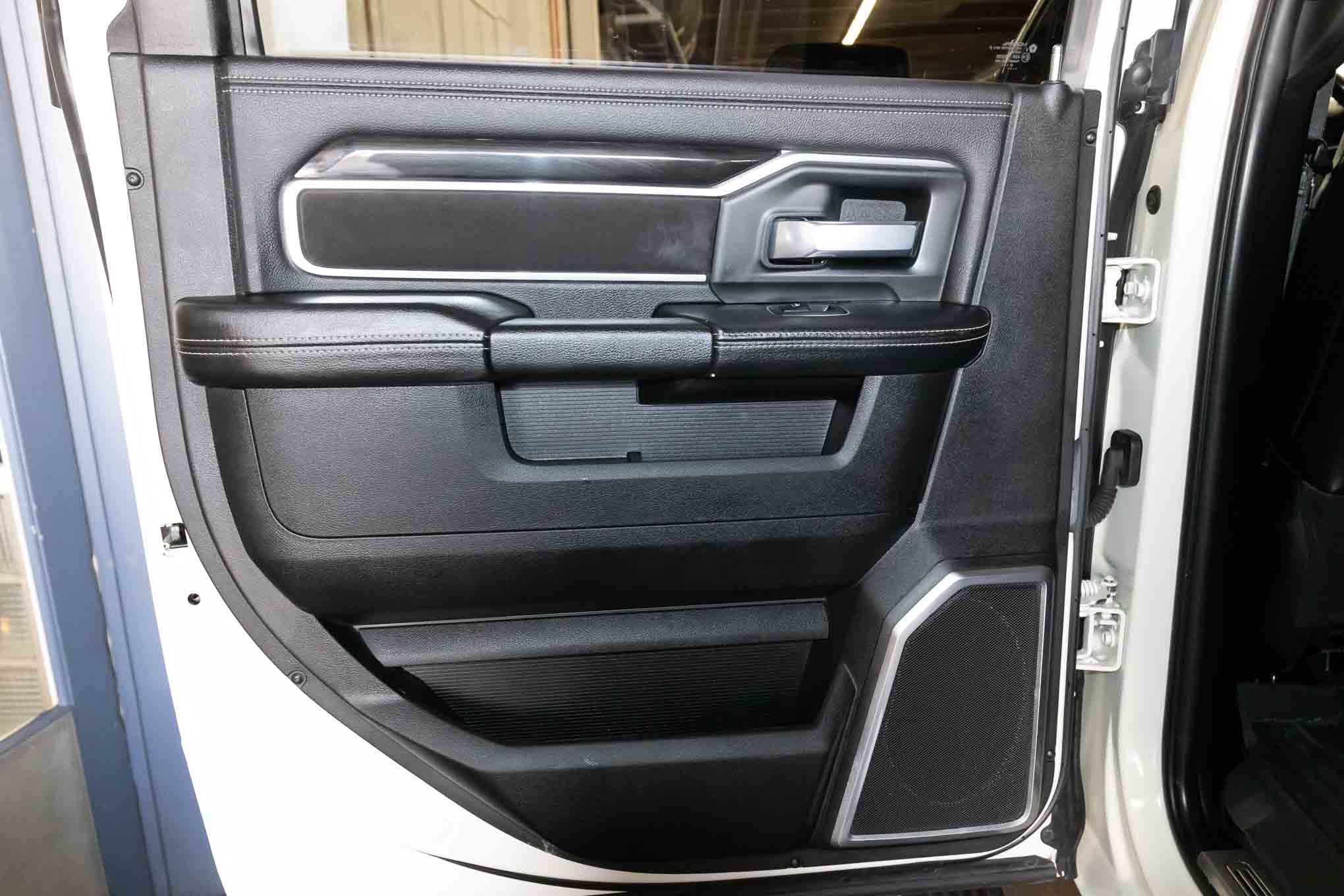 Used 2020 RAM 2500 Laramie image 12