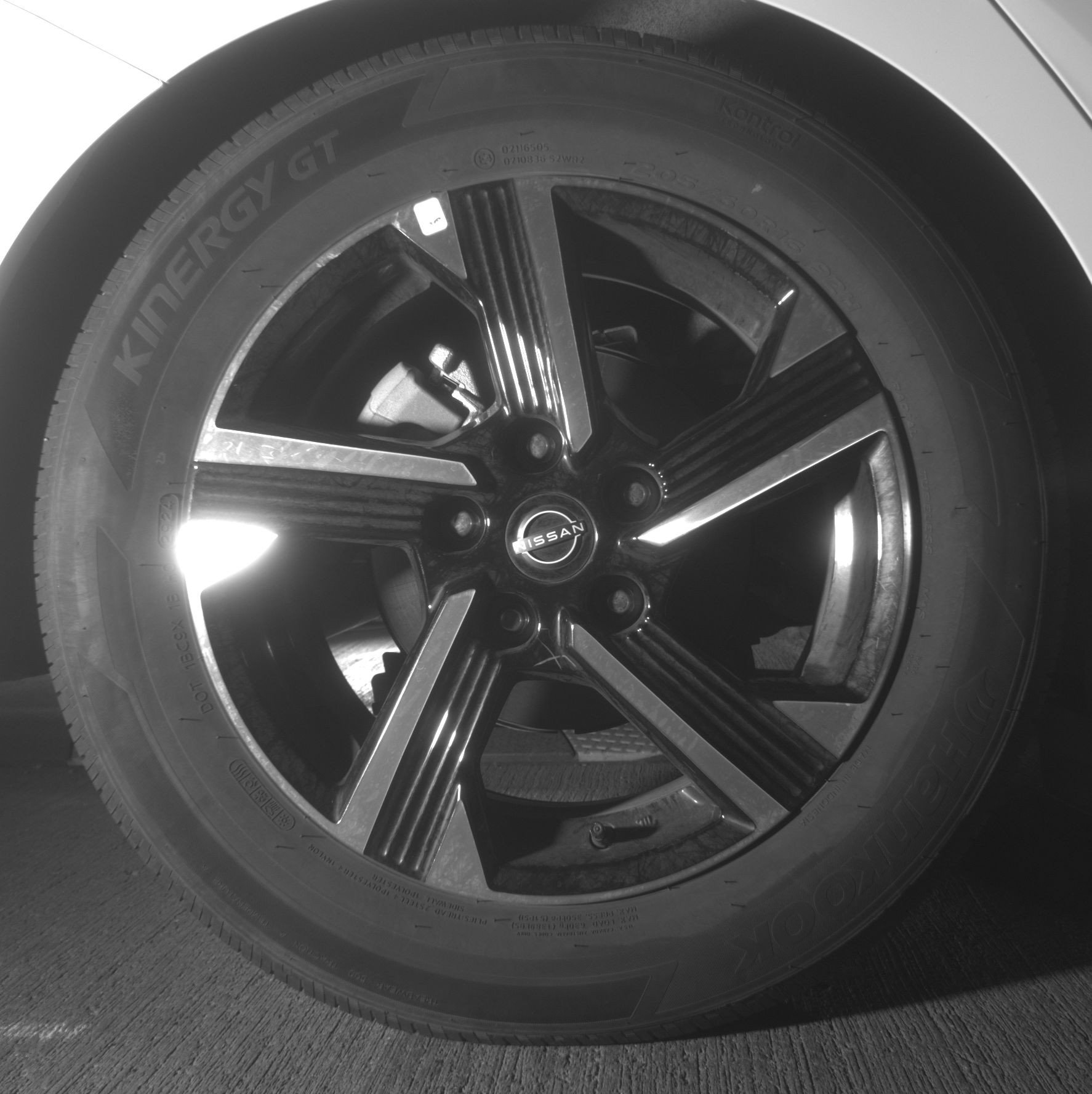 Used 2025 Nissan Sentra SV image 15