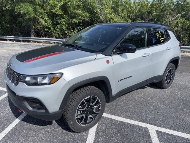 Used 2025 Jeep Compass Trailhawk