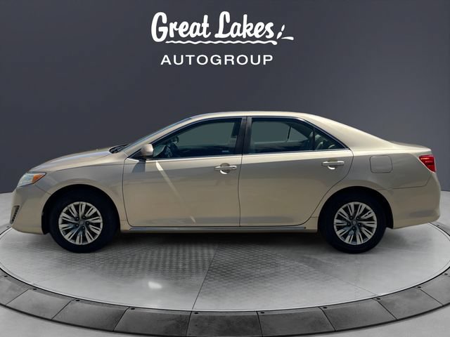 Used 2012 Toyota Camry LE FWD image 2