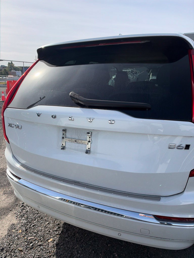 Used 2024 Volvo XC90 B6 Plus w/ Protection Package Premier AWD/4WD image 5