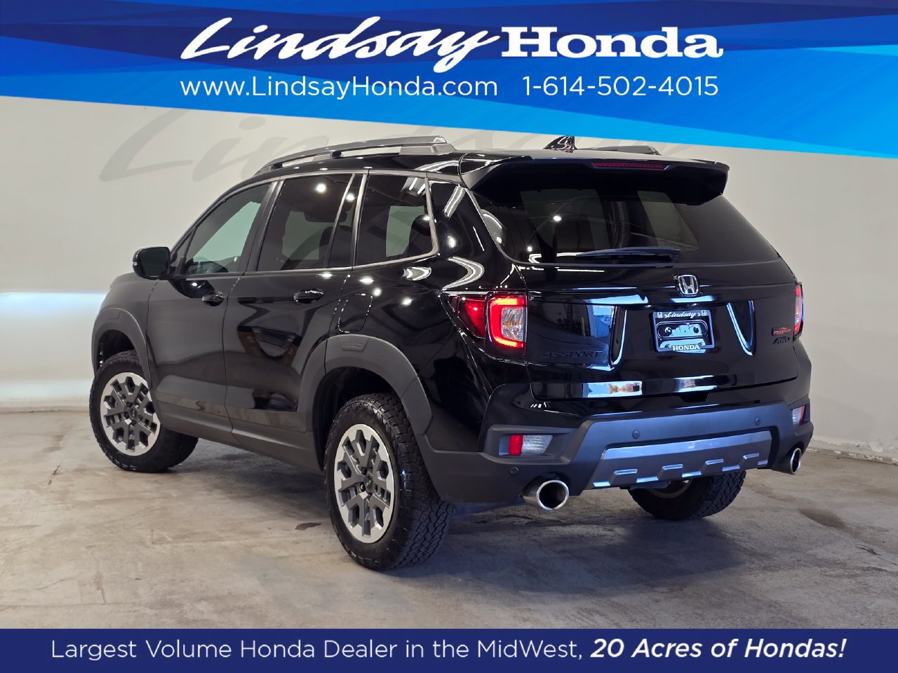 Used 2025 Honda Passport TrailSport image 4