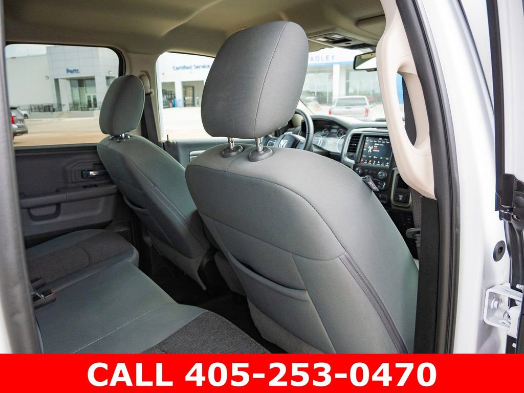 Used 2019 RAM 1500 Classic Warlock w/ Luxury Group image 17
