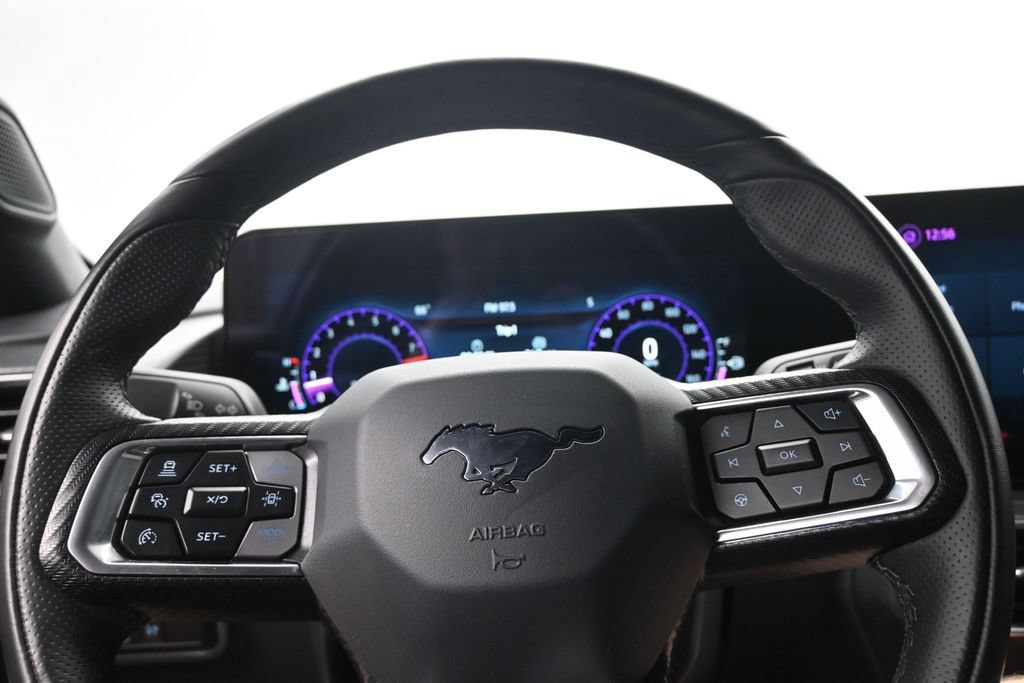 Used 2025 Ford Mustang GT Premium RWD image 12
