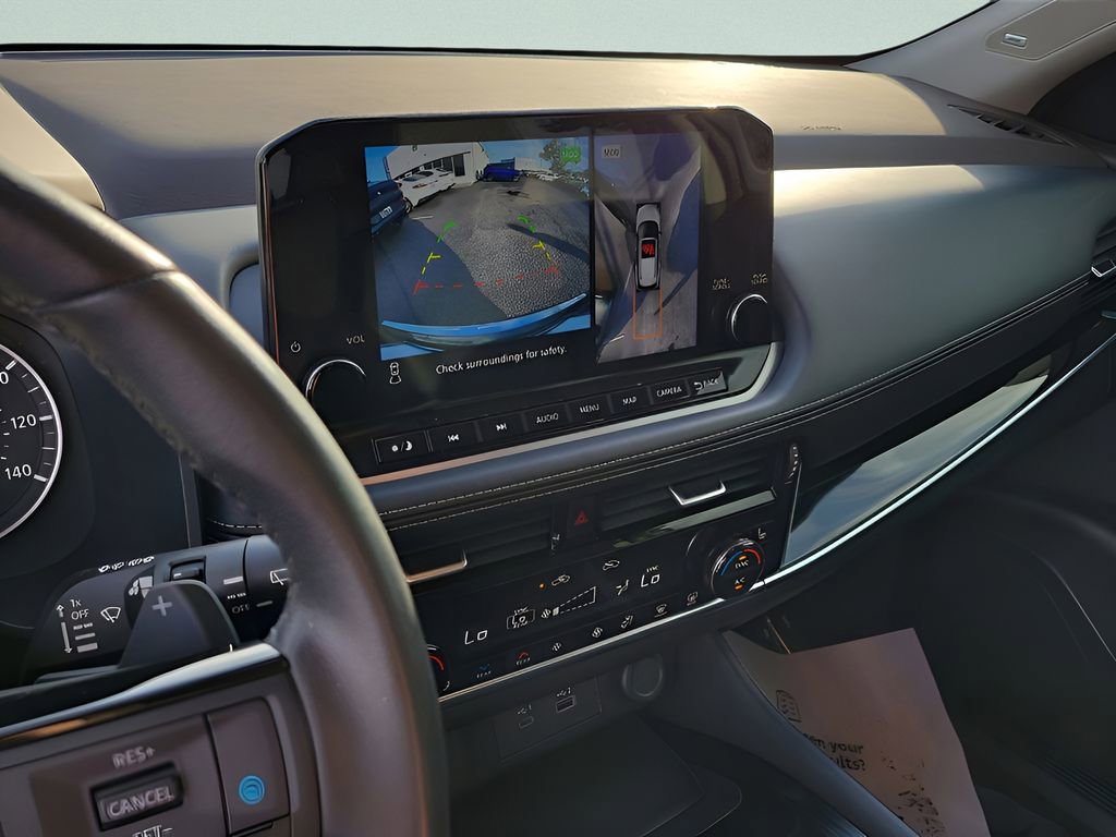 Used 2023 Nissan Rogue SL w/ SL Premium Package image 41