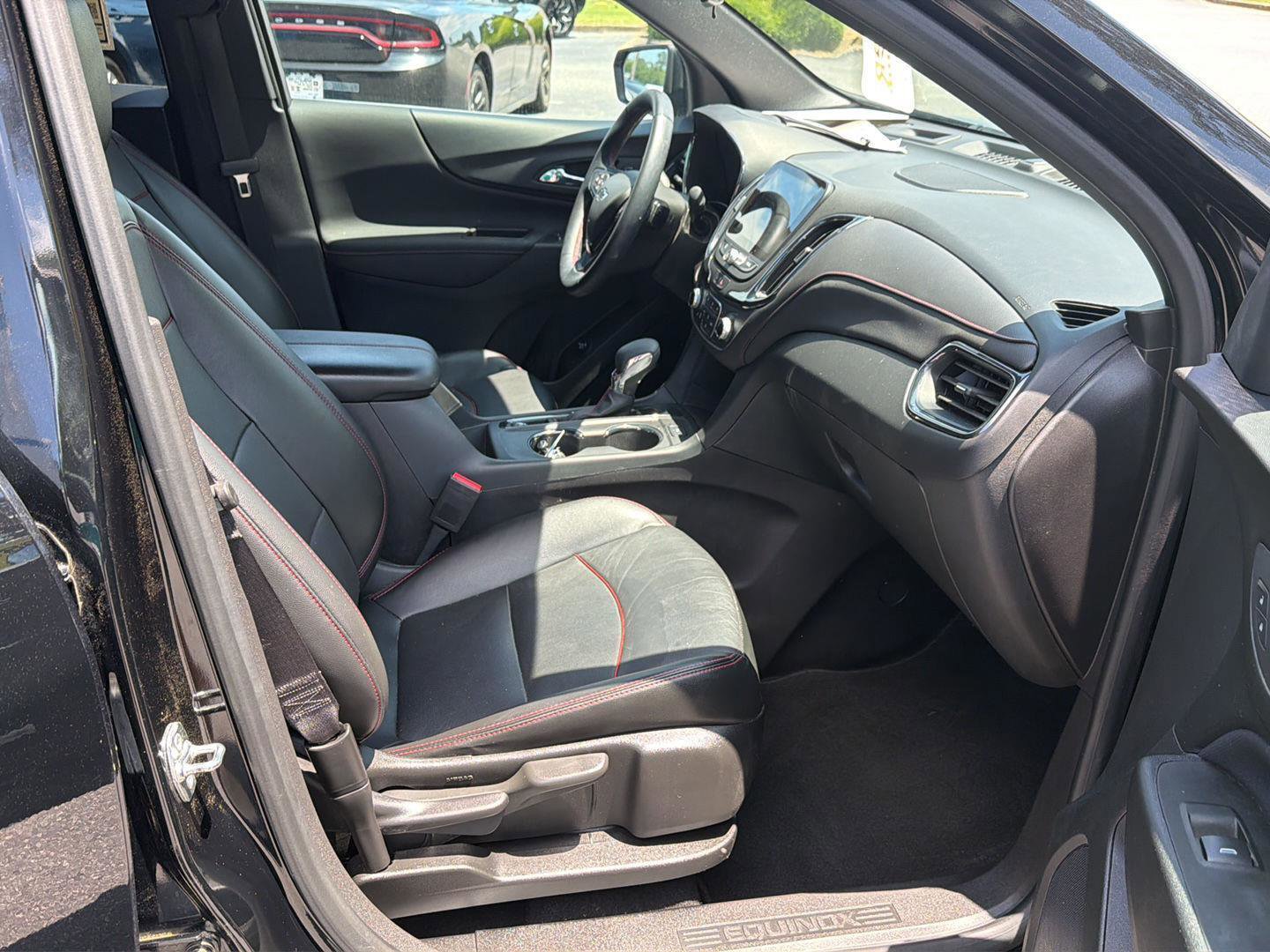 Used 2024 Chevrolet Equinox RS w/ RS Leather Package FWD image 13