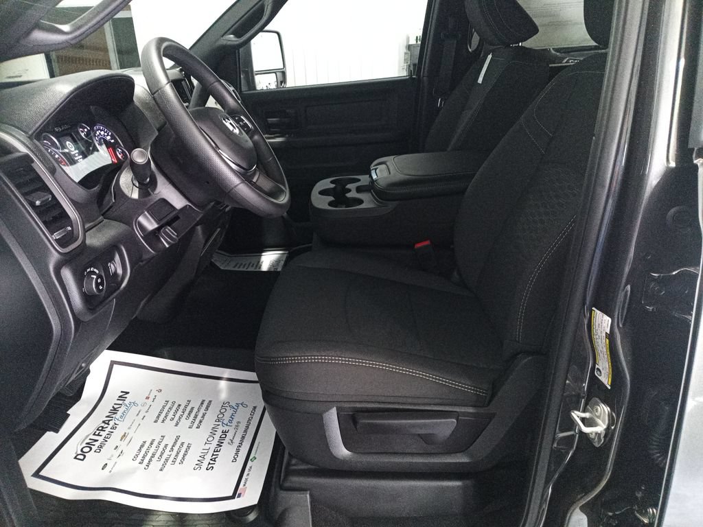 New 2026 RAM 2500 Warlock AWD/4WD image 13