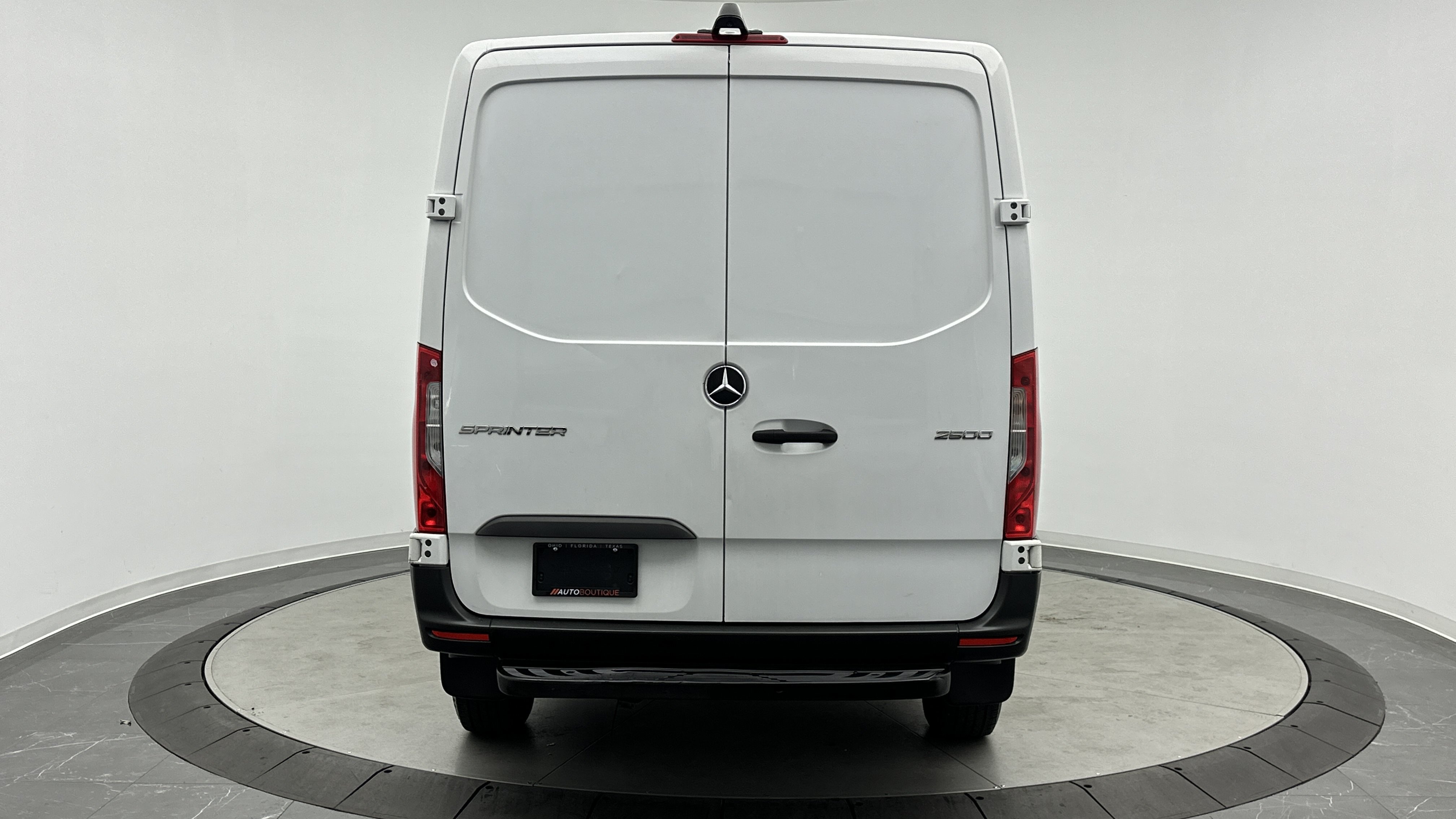 Used 2019 Mercedes-Benz Sprinter 144 Cargo image 6