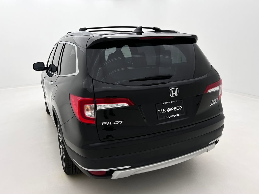 Used 2020 Honda Pilot Touring image 11