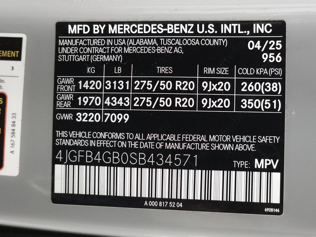 Used 2025 Mercedes-Benz GLE 450e 4MATIC image 37