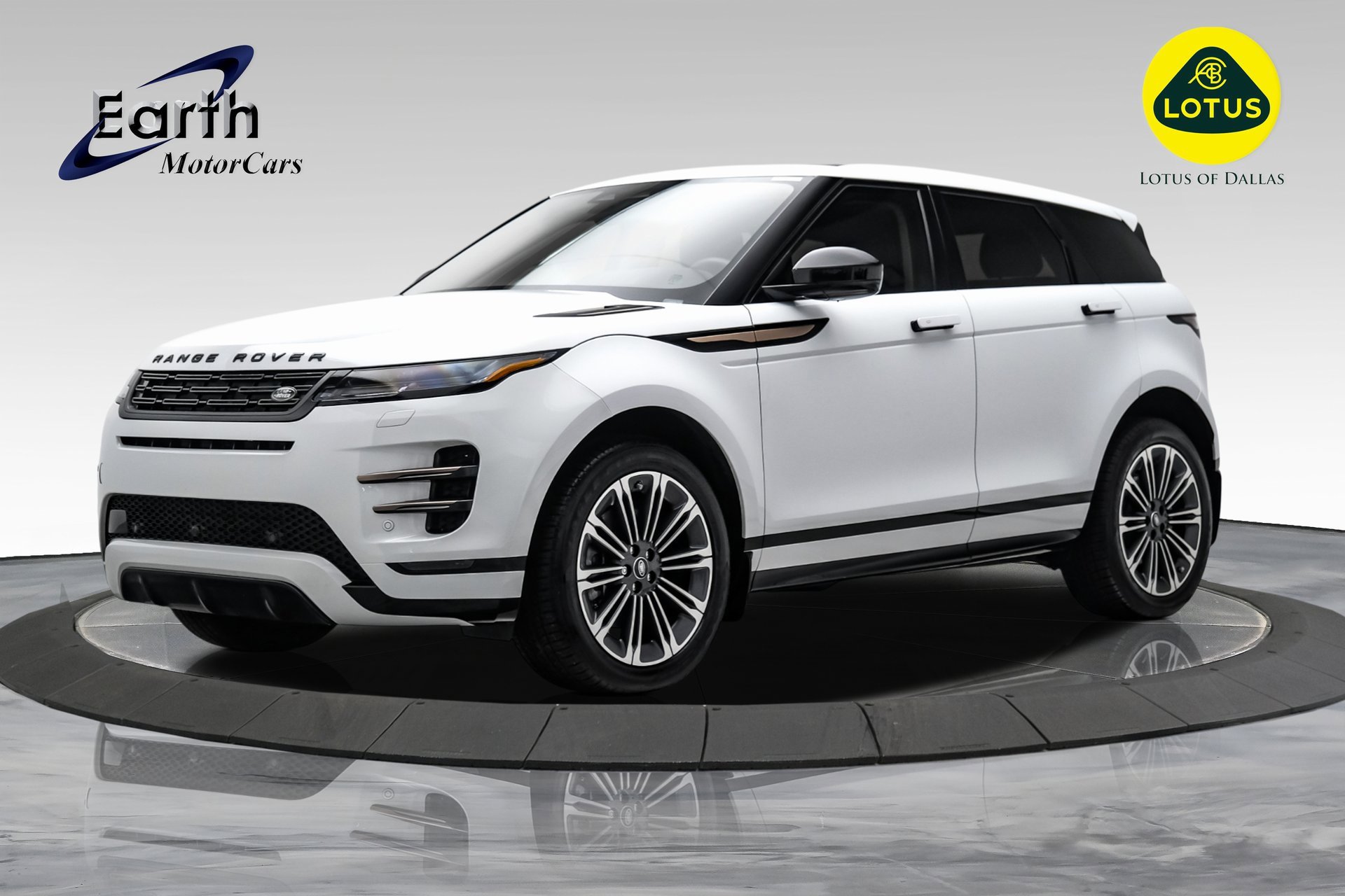 Used 2024 Land Rover Range Rover Evoque Dynamic SE