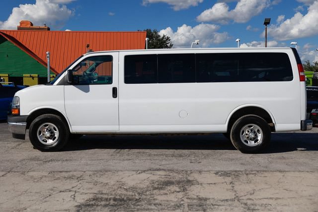 Used 2019 Chevrolet Express 3500 LT w/ LT Preferred Equipment Group RWD image 4