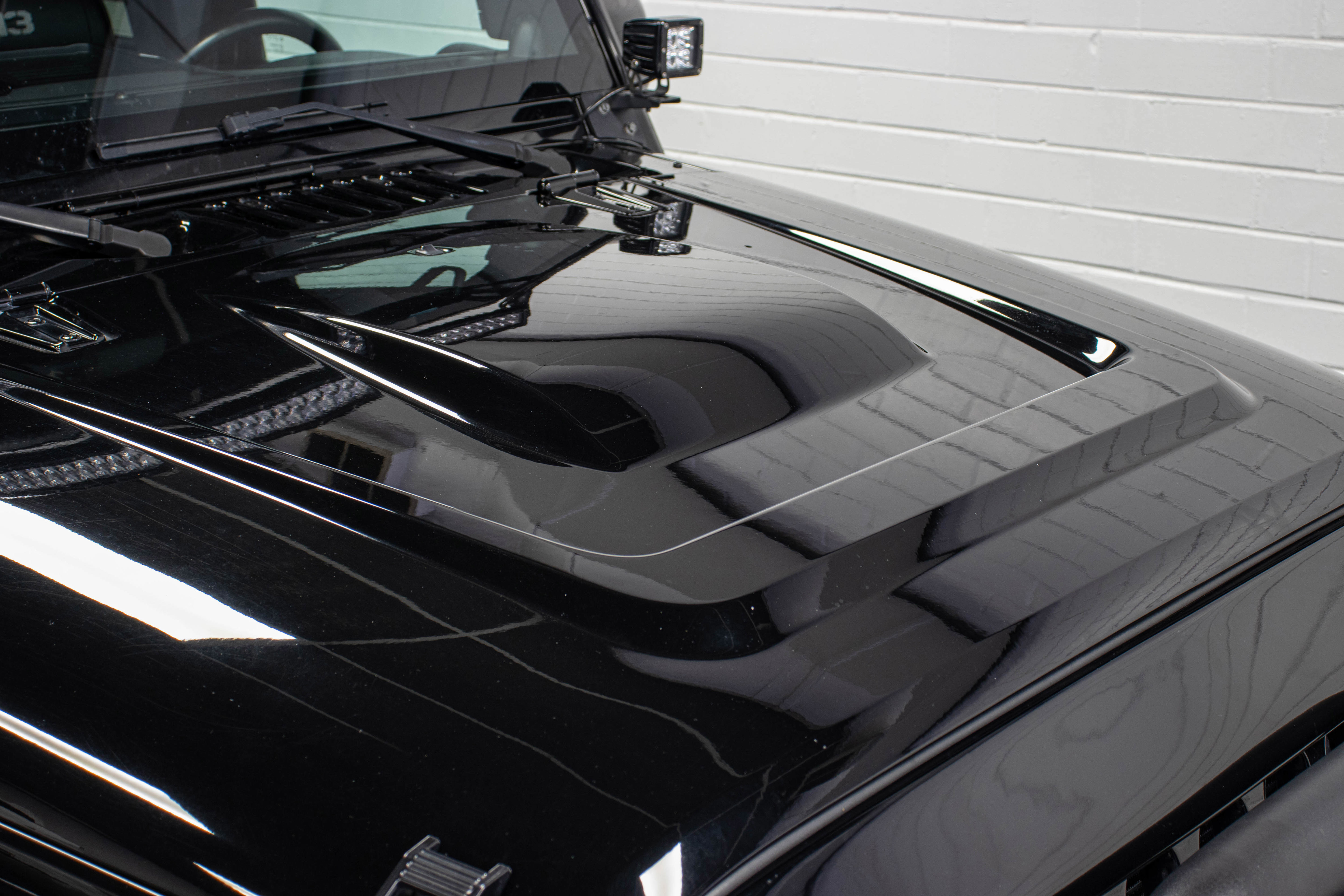 Used 2012 Jeep Wrangler Unlimited Rubicon image 14