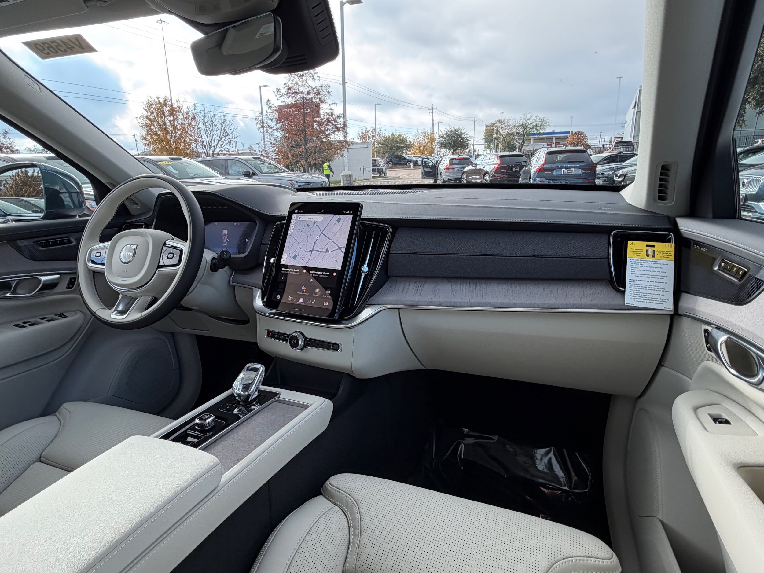 New 2026 Volvo XC90 B6 Ultra w/ Protection Package AWD/4WD image 11