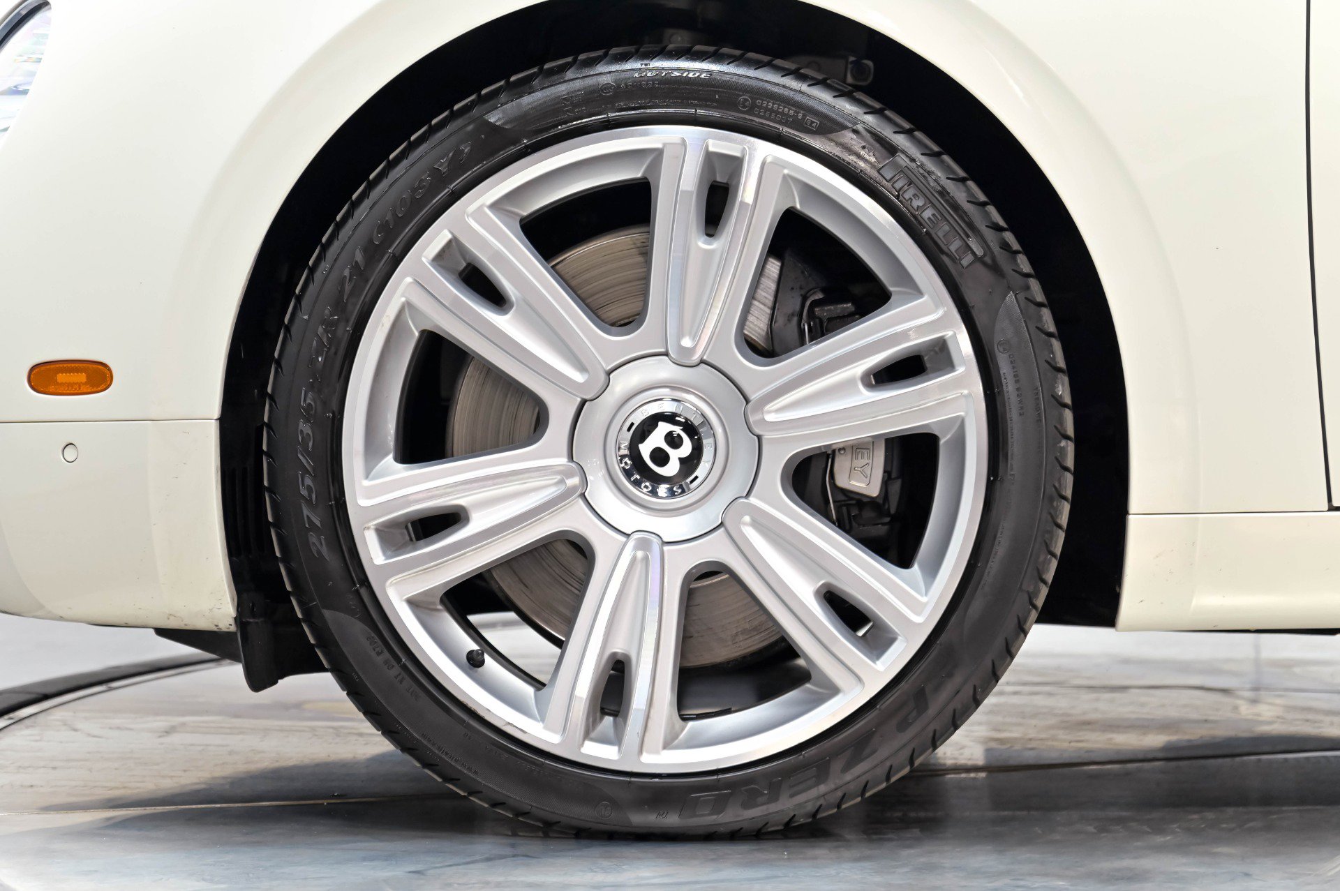 Used 2016 Bentley Flying Spur W12 AWD/4WD image 46