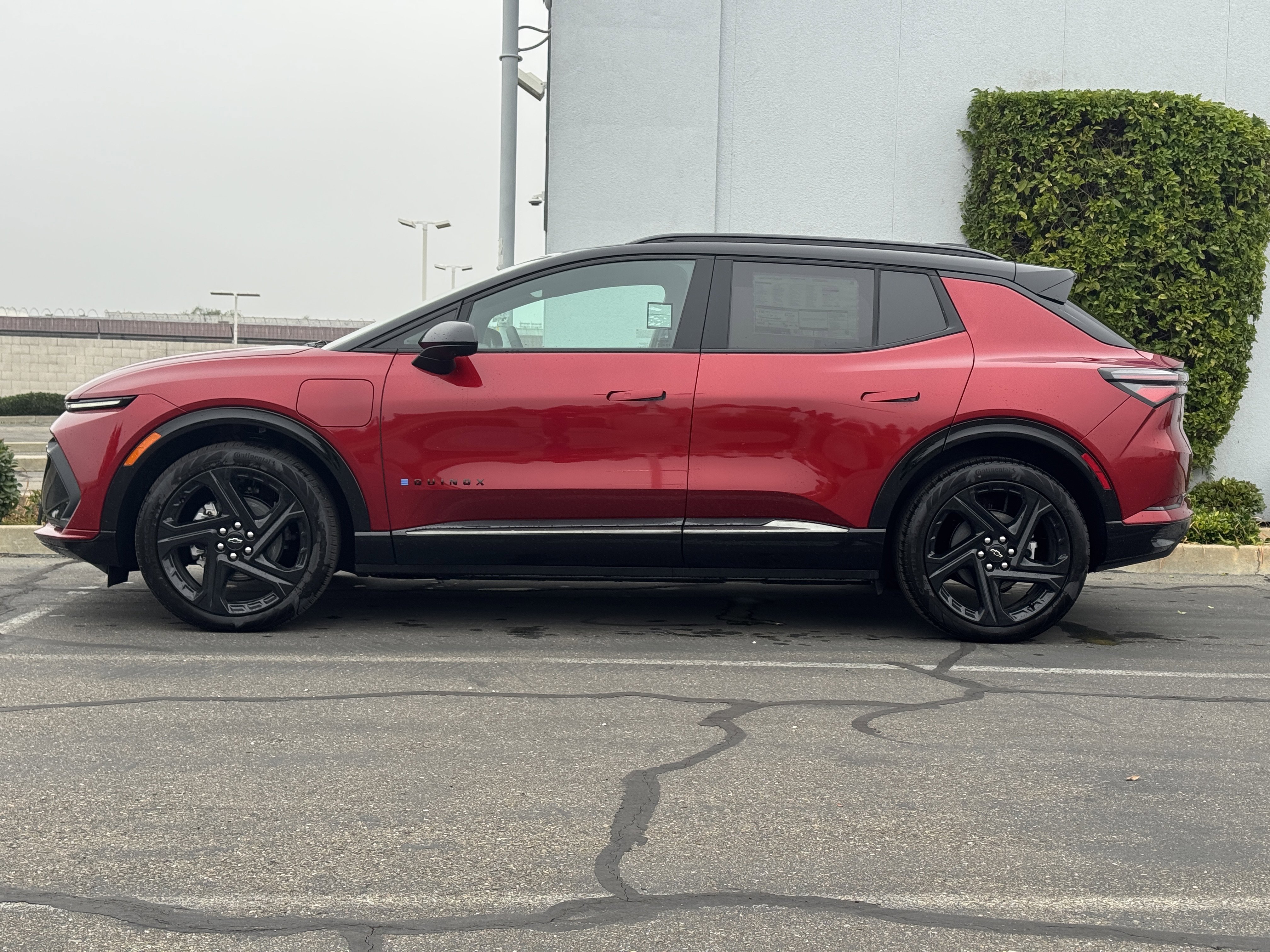 New 2026 Chevrolet Equinox EV RS image 4