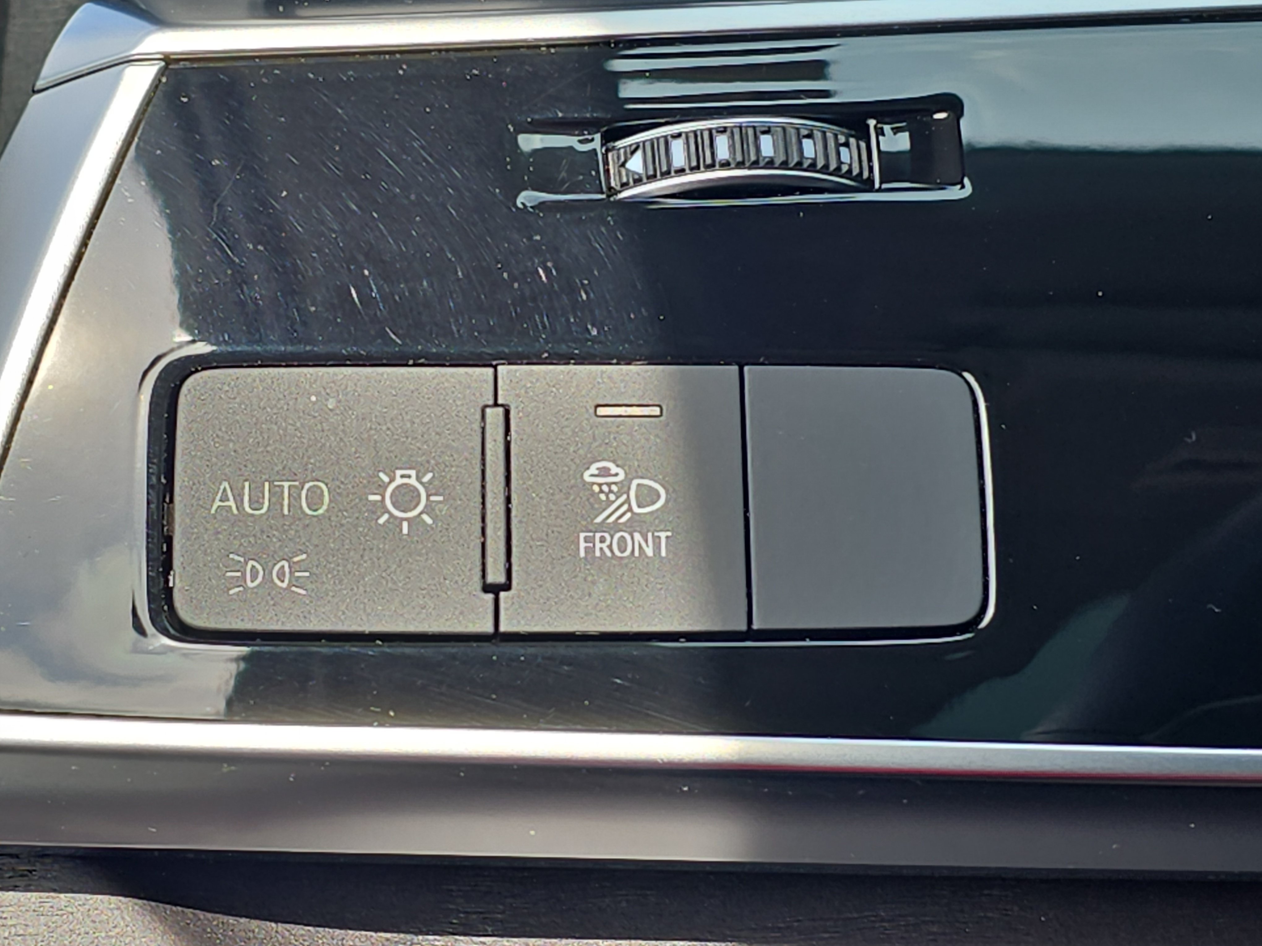 Used 2025 Audi Q7 3.0T Premium Plus AWD/4WD image 28