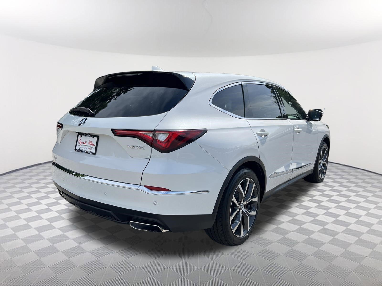 Used 2023 Acura MDX FWD w/ Technology Package image 6