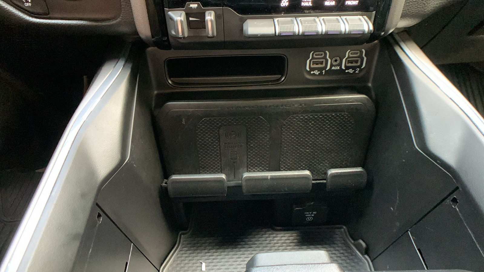 Used 2023 RAM 1500 Laramie AWD/4WD image 20
