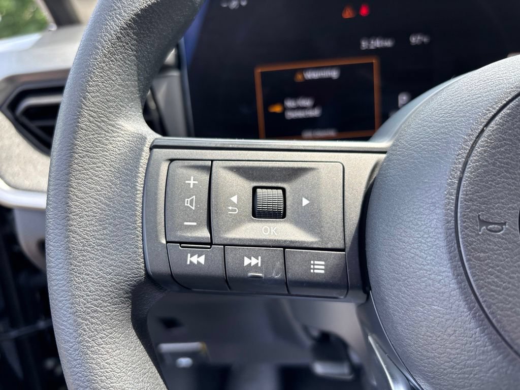 Used 2025 Nissan Kicks SV w/ SV Premium Package AWD/4WD image 24