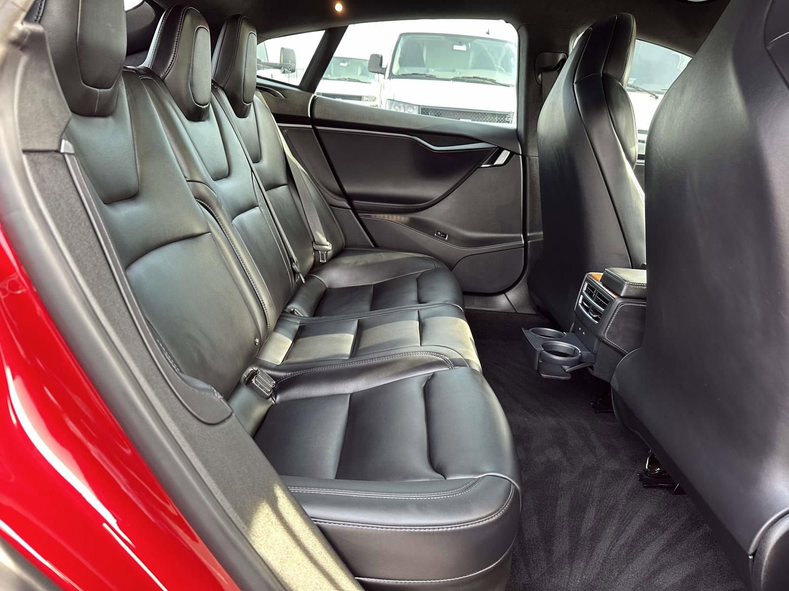 Used 2019 Tesla Model S 100D image 24