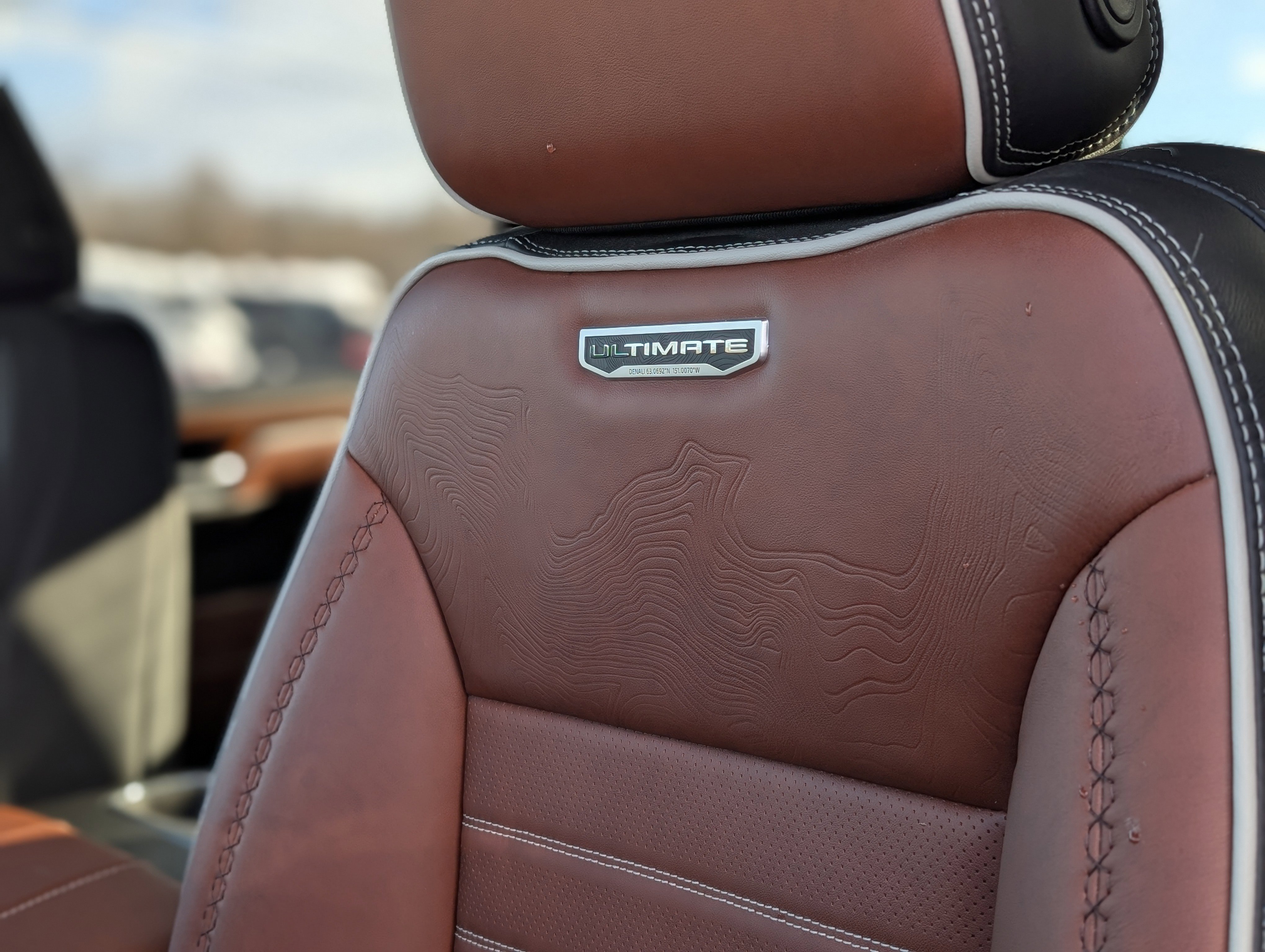 Used 2025 GMC Sierra 1500 Denali Ultimate image 39