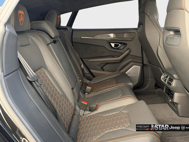 Used 2021 Lamborghini Urus image 18