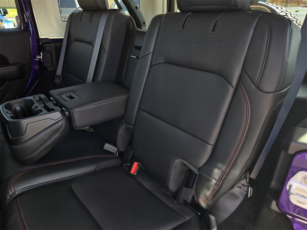 New 2026 Jeep Wrangler Unlimited Rubicon image 13