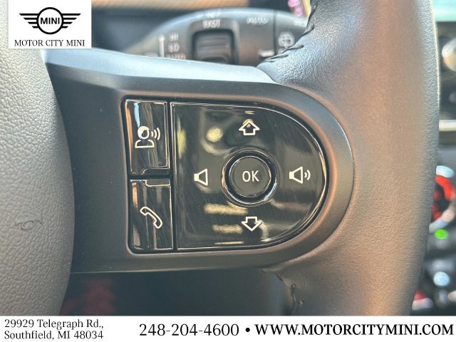 Certified 2024 MINI Cooper 4-Door Hardtop FWD image 26