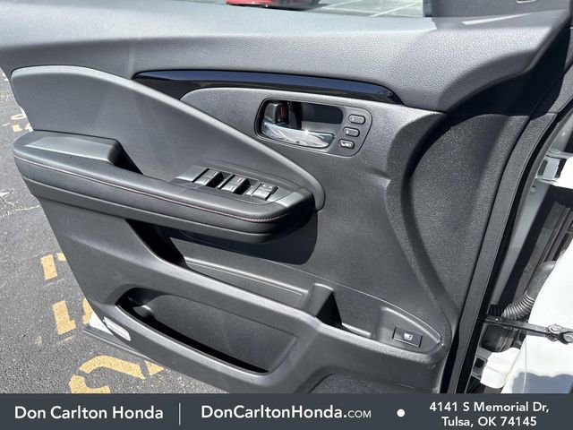 New 2026 Honda Ridgeline Black Edition image 10