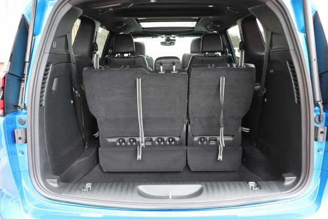 New 2026 Chrysler Pacifica Select w/ S Appearance Package FWD image 35
