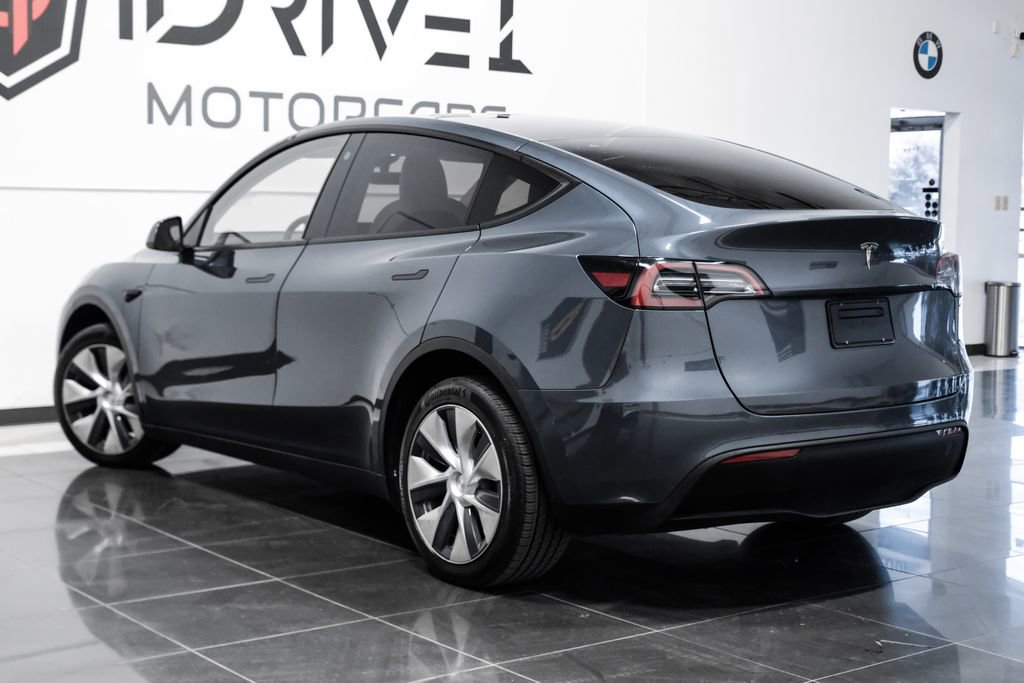 Used 2023 Tesla Model Y Long Range AWD/4WD image 11